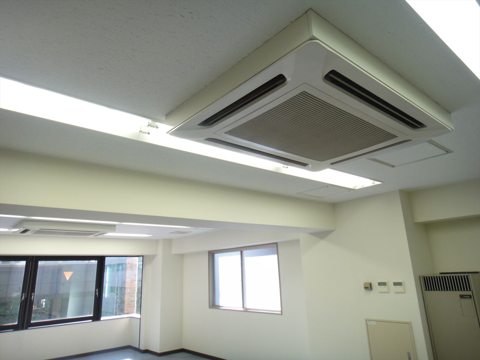 空調