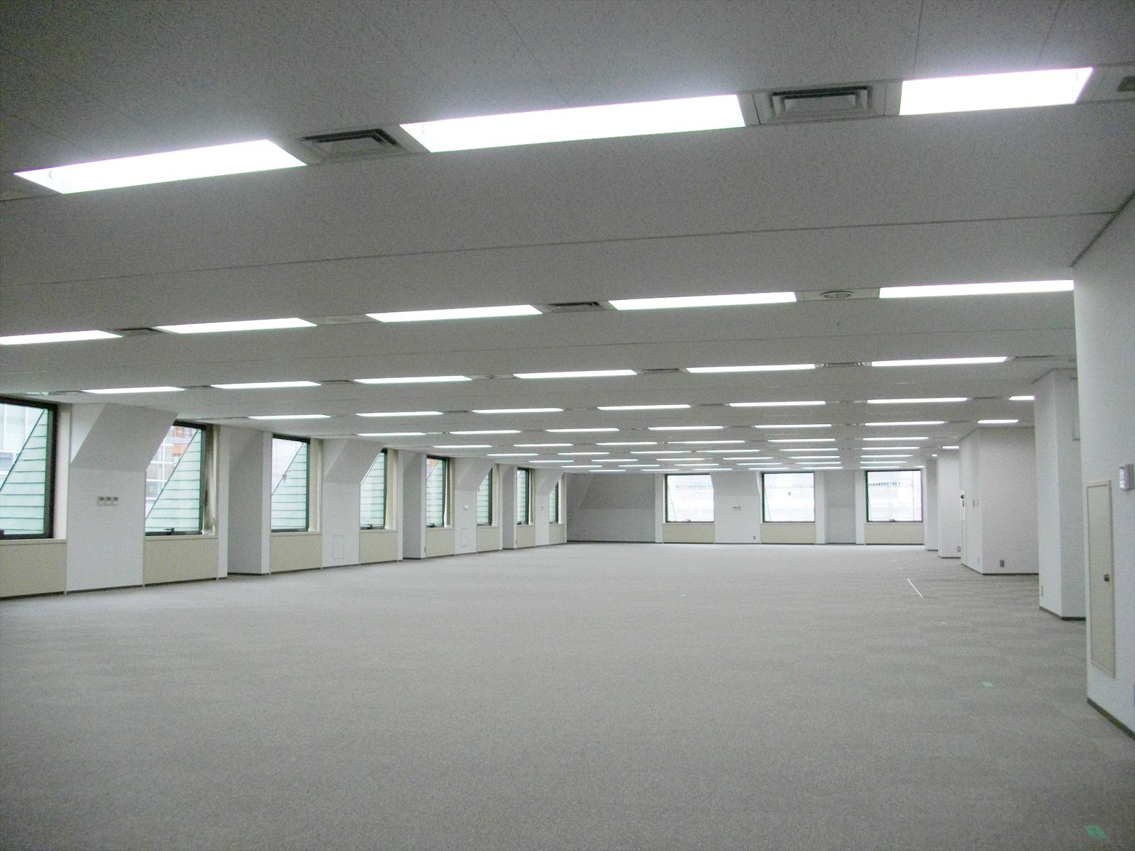 オフィス室内参考画像
