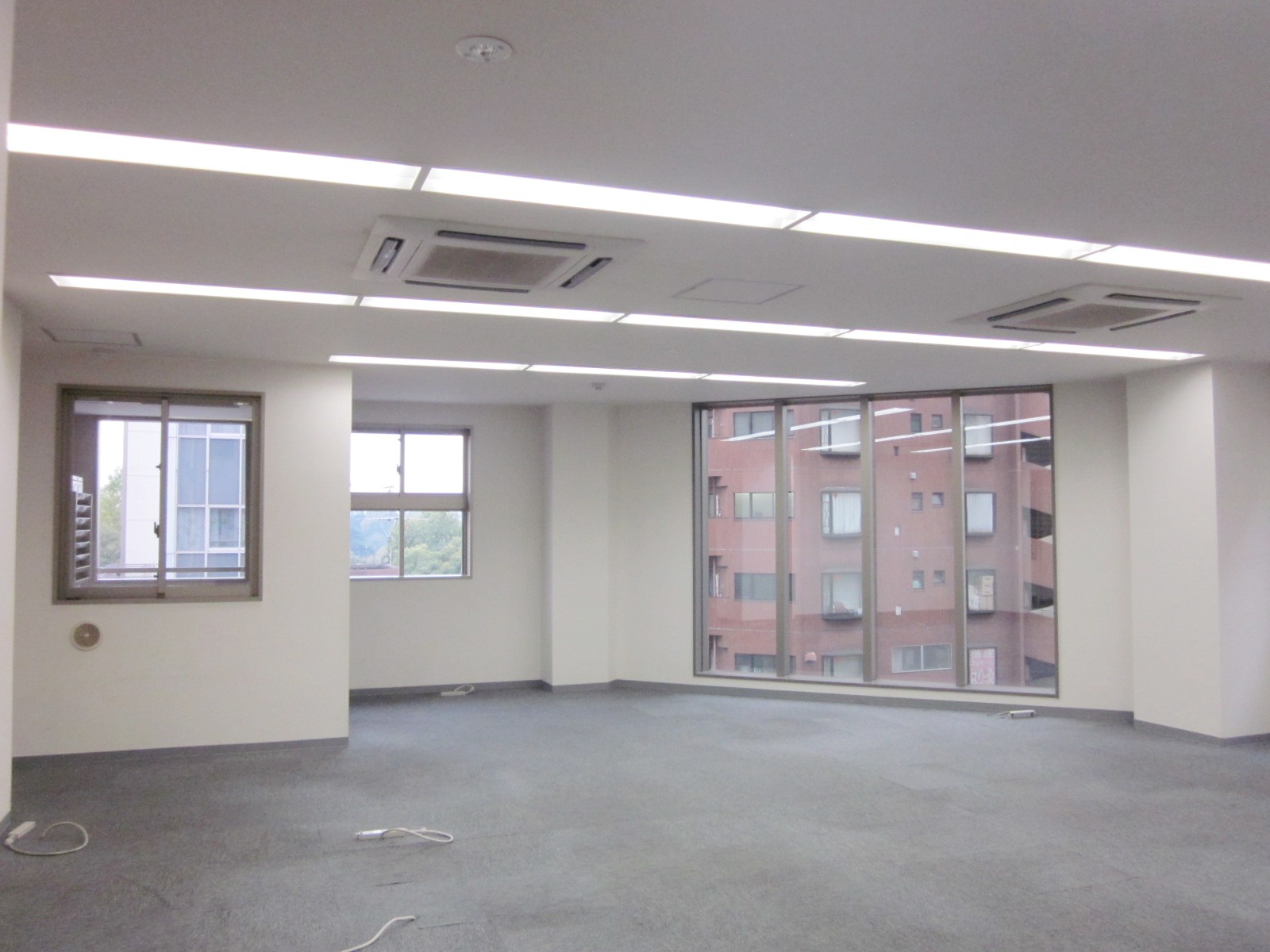 オフィス室内参考画像（6階）