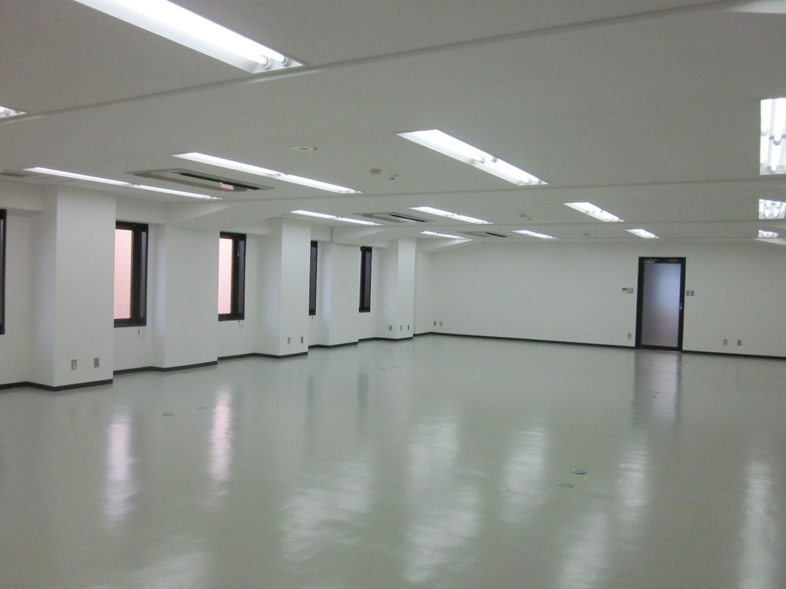 スッキリとした室内