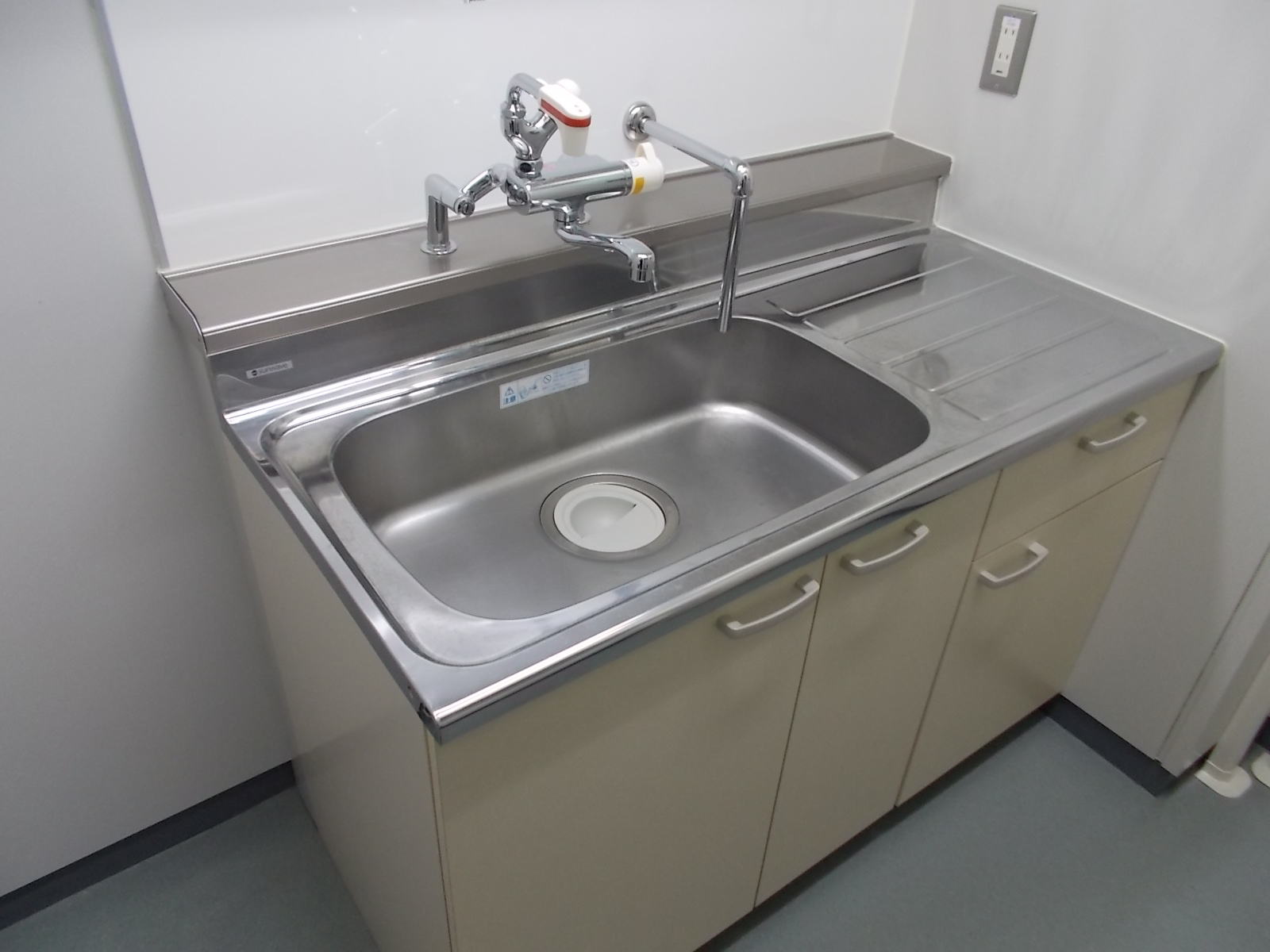 シンプルで使いやすい水廻り