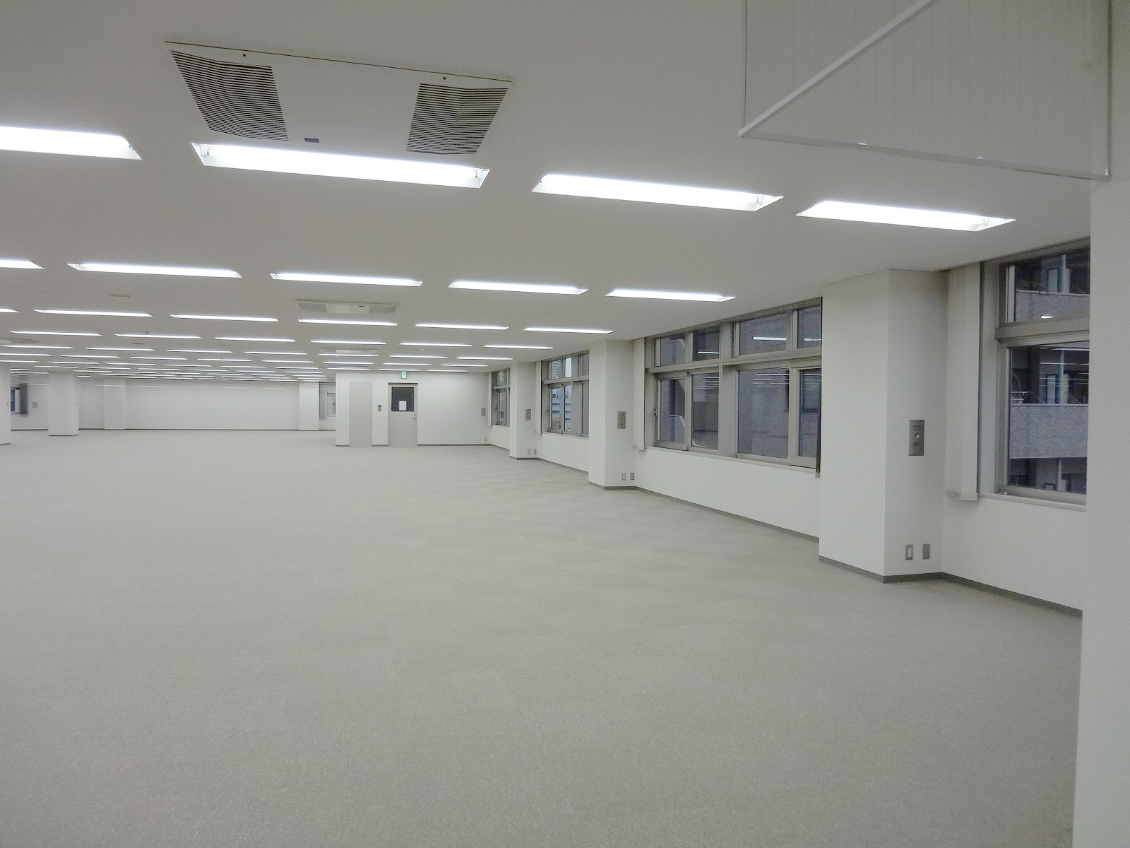 貸室別角度からの様子
