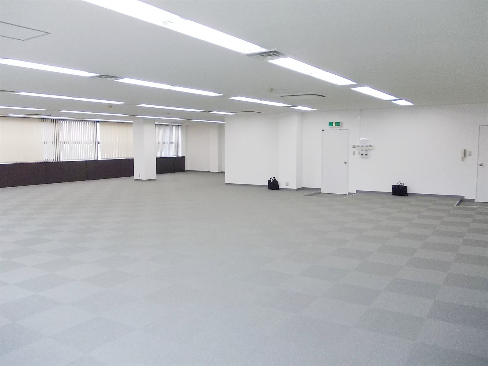 別角度の様子