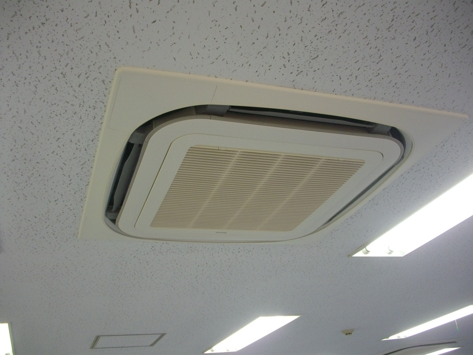 空調