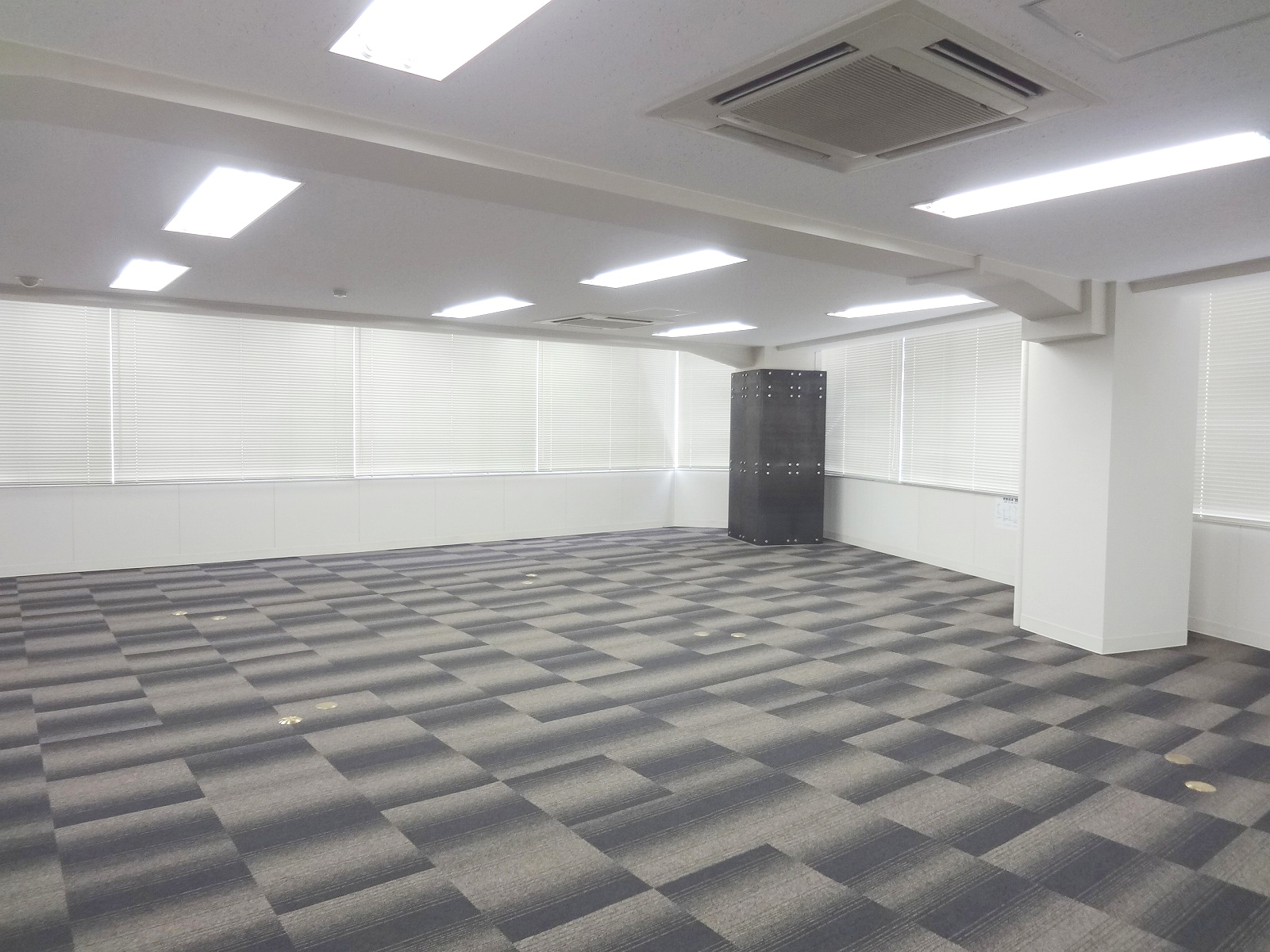 別室の様子
