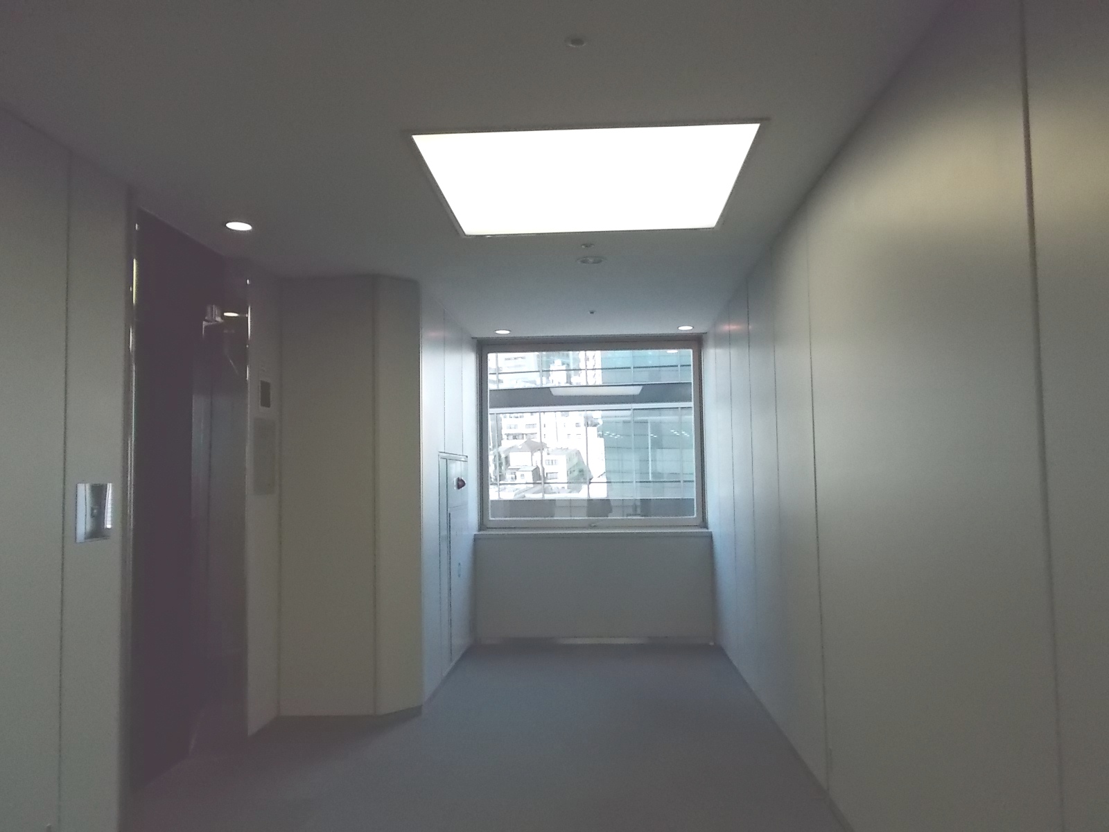 エレベーターホール