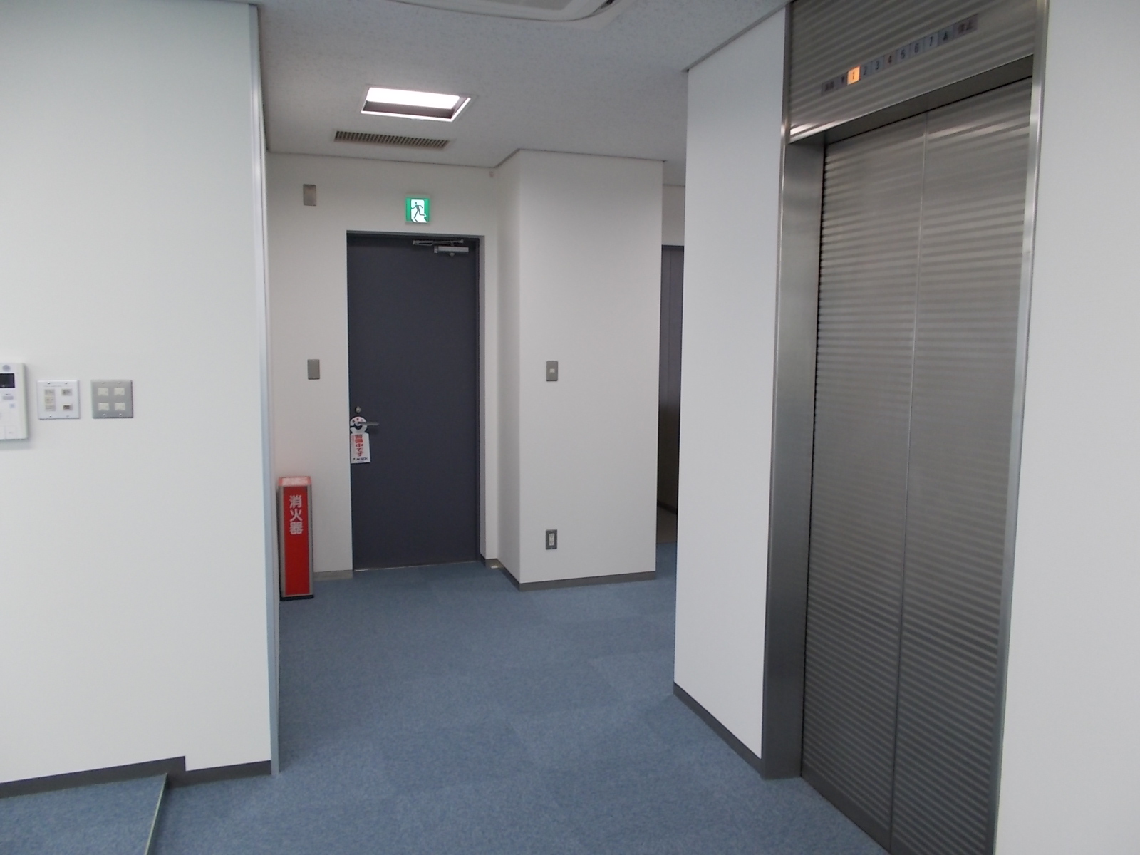 エレベーター