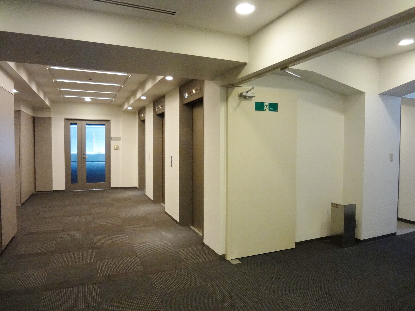 室外通路