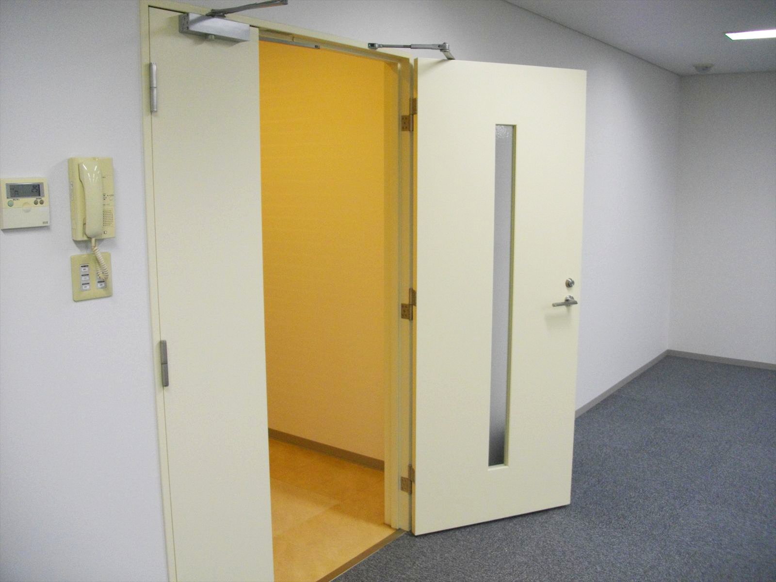 給湯室やトイレは専有室外に