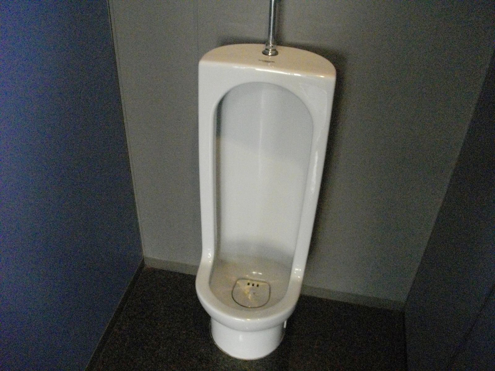 男性用トイレ