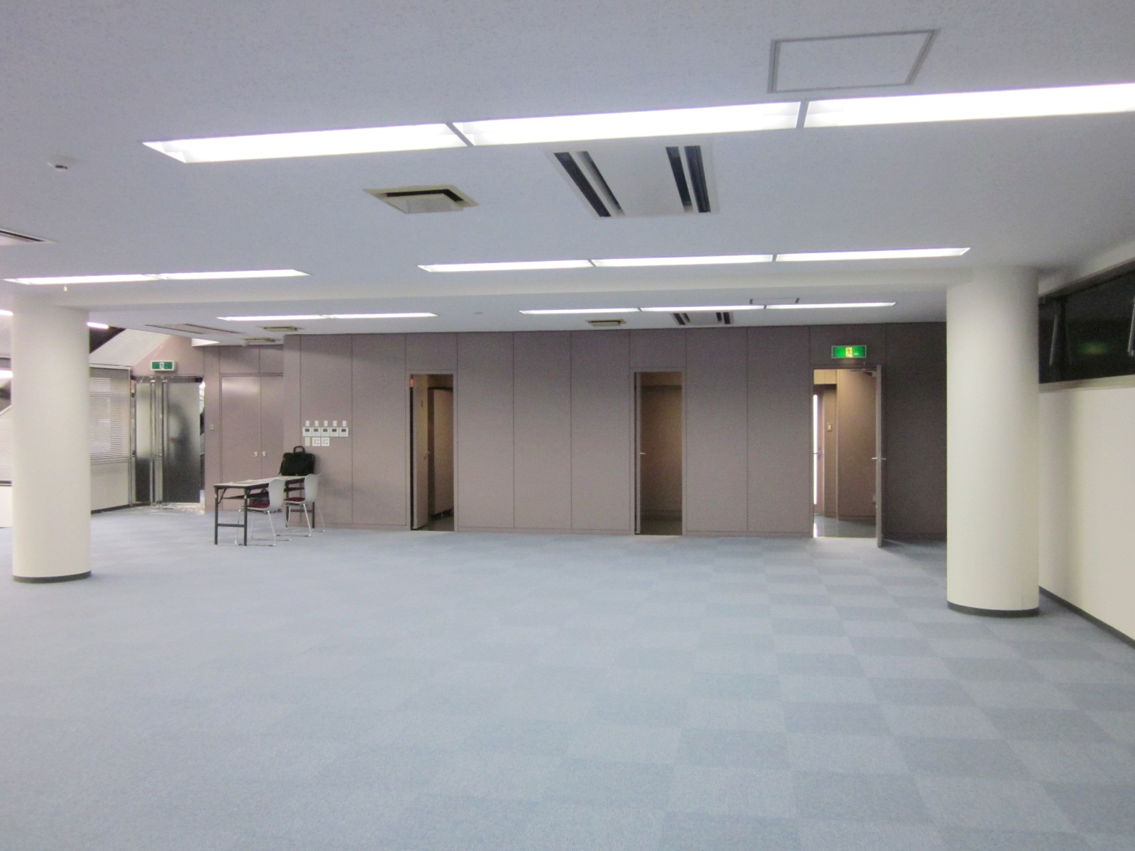 室内3