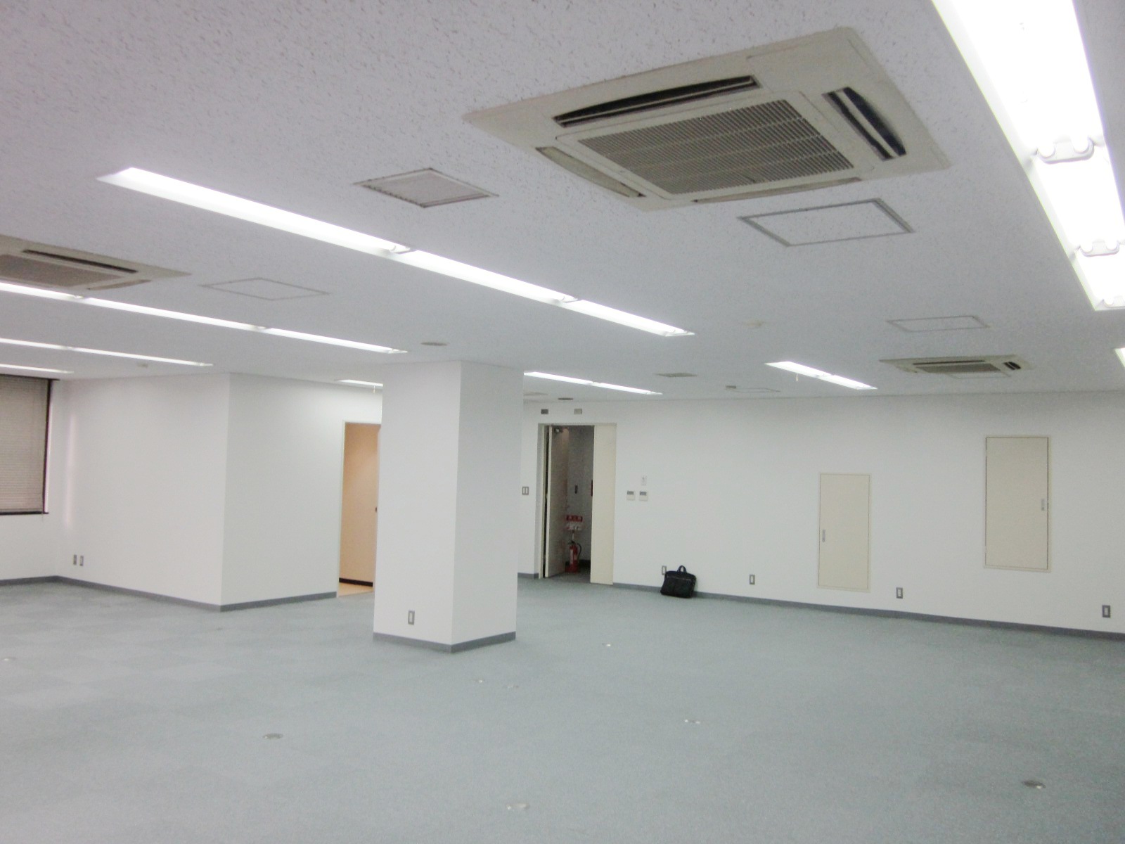 一部柱あり