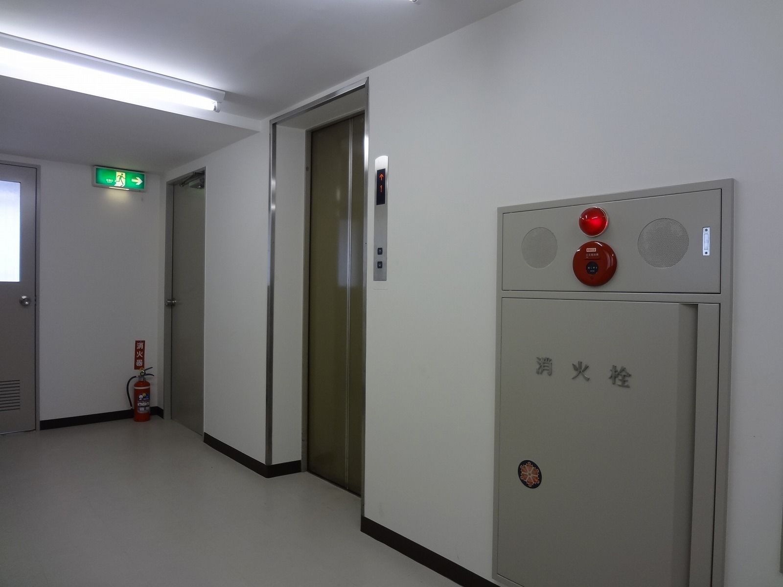 エレベーター
