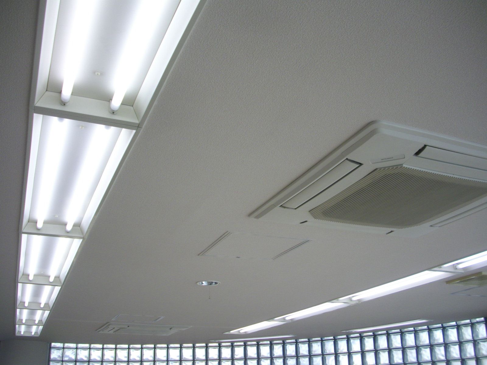 空調は個別で調整