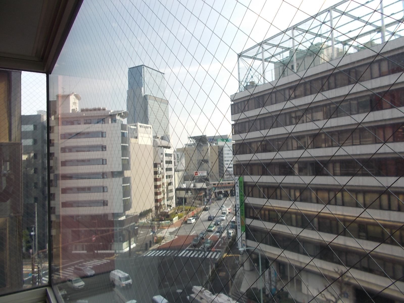 外堀通りが見えます