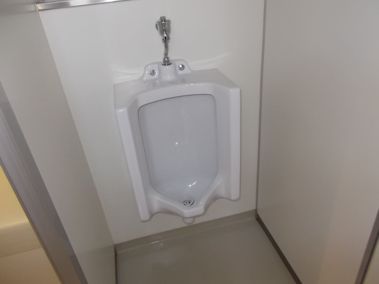 男性用トイレ