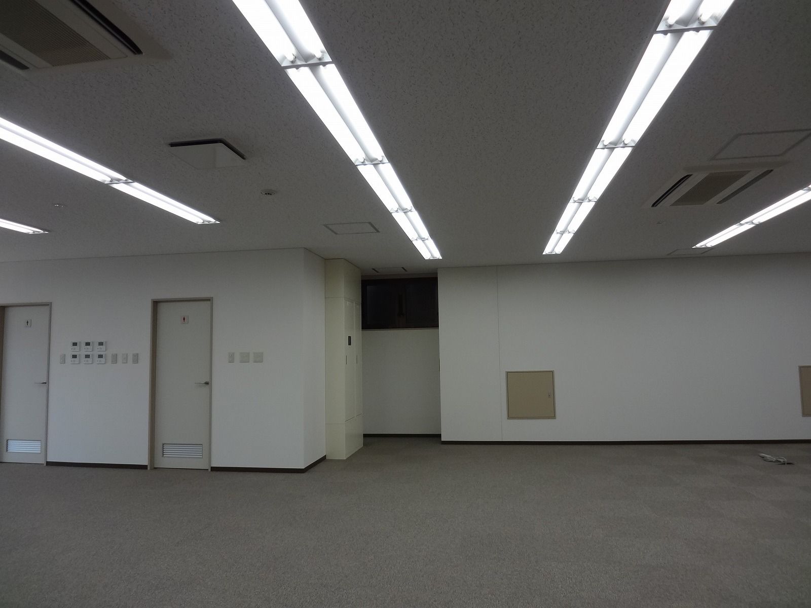 室内の様子