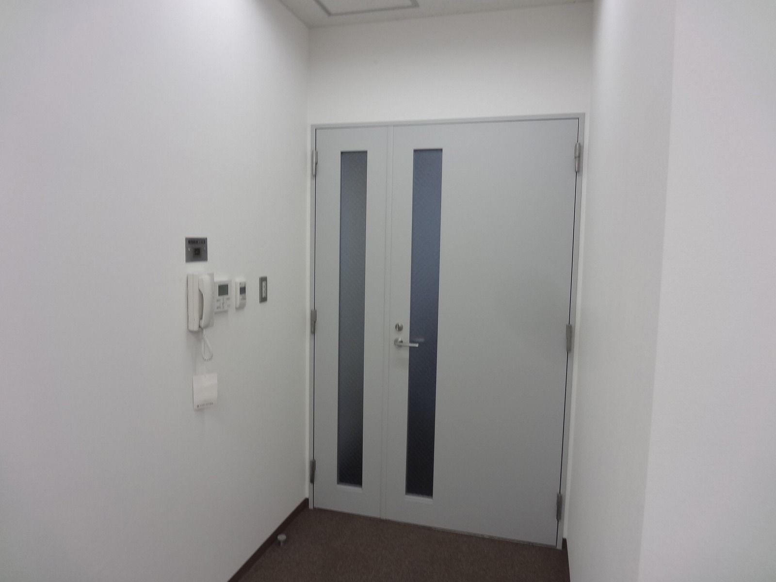 室内扉