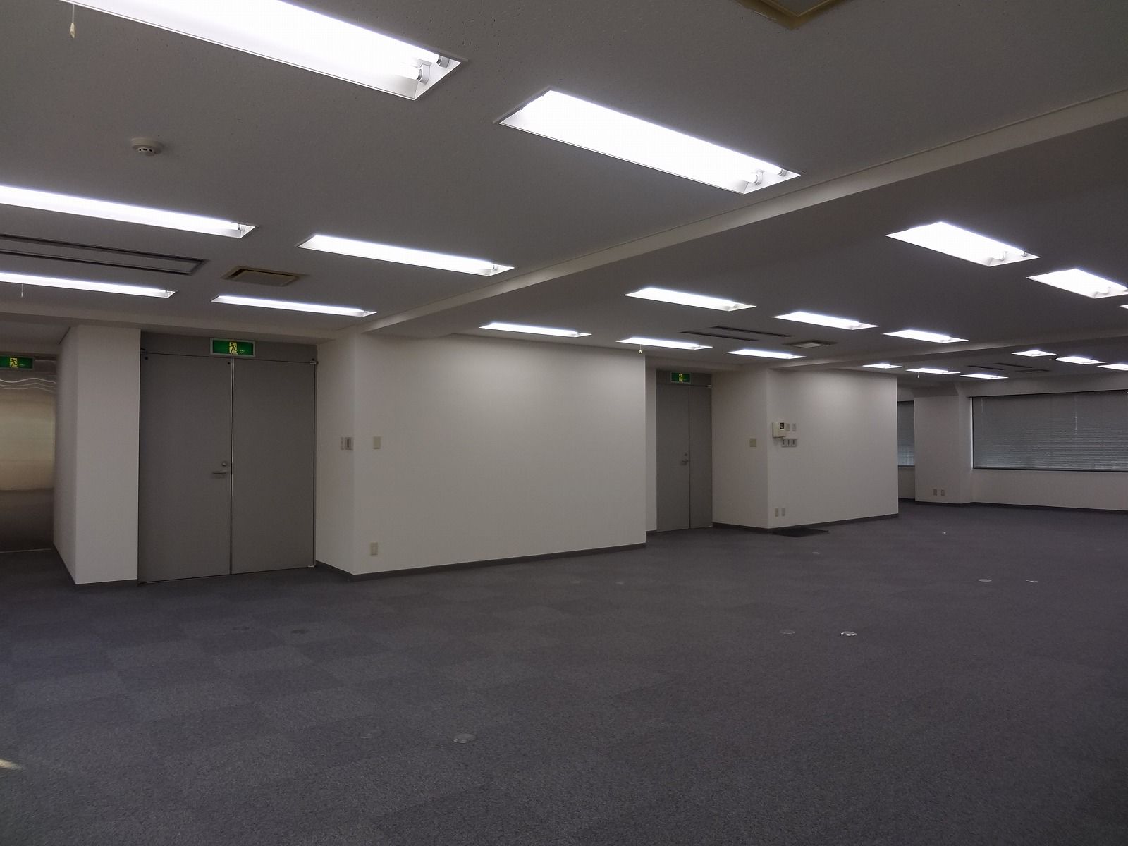 出入り口3つ