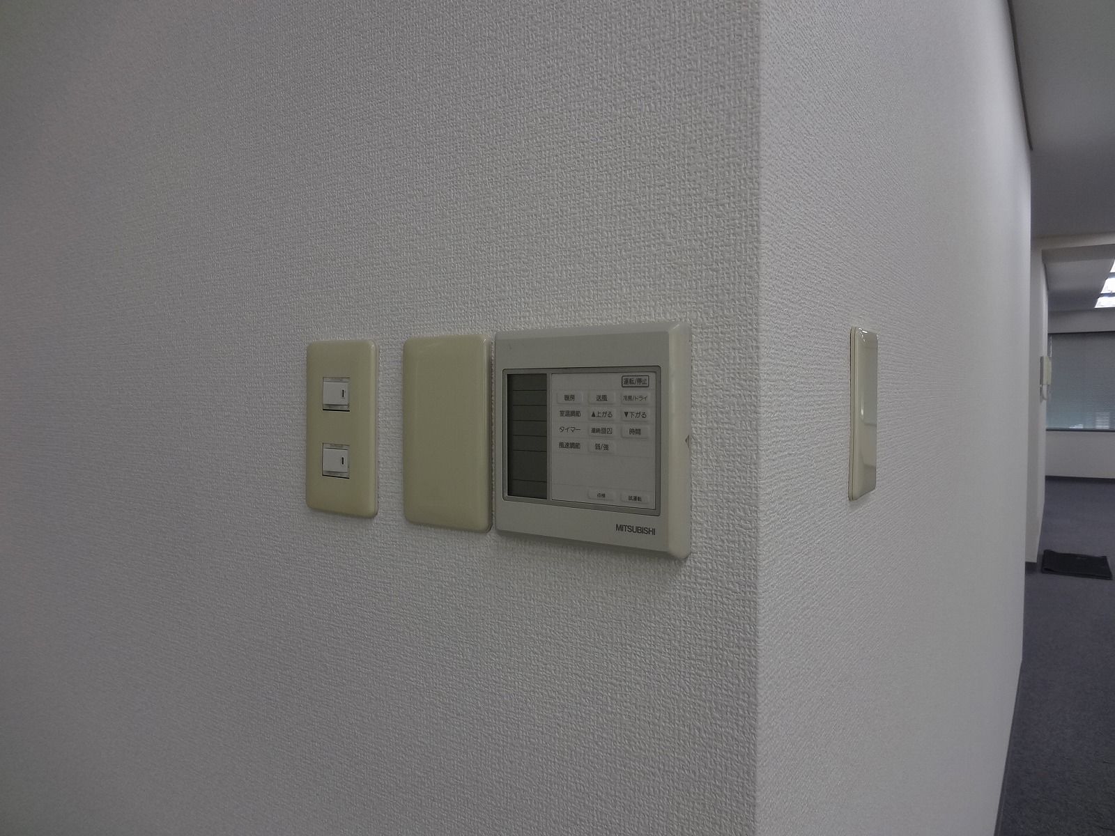 スイッチ類