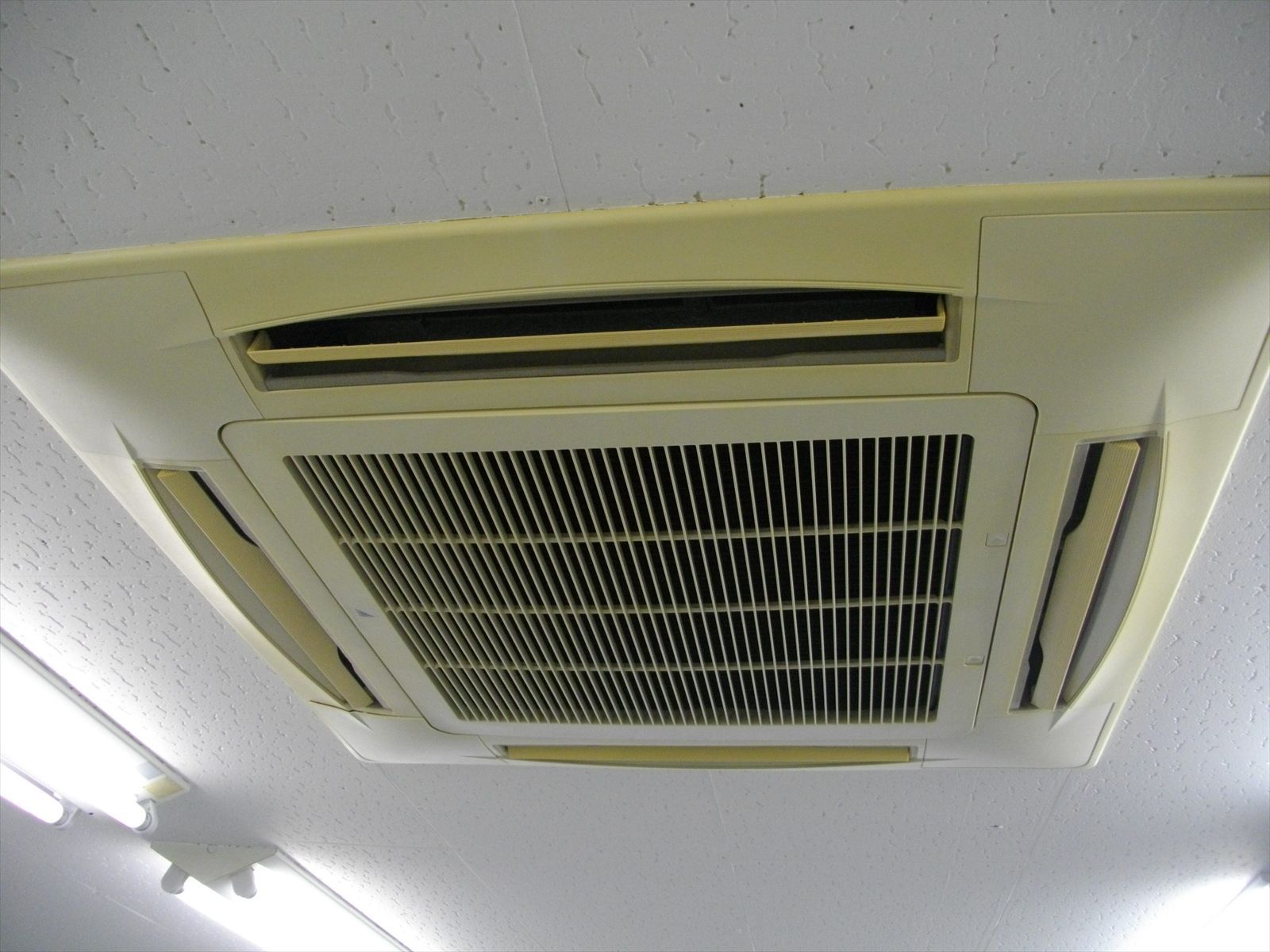 空調
