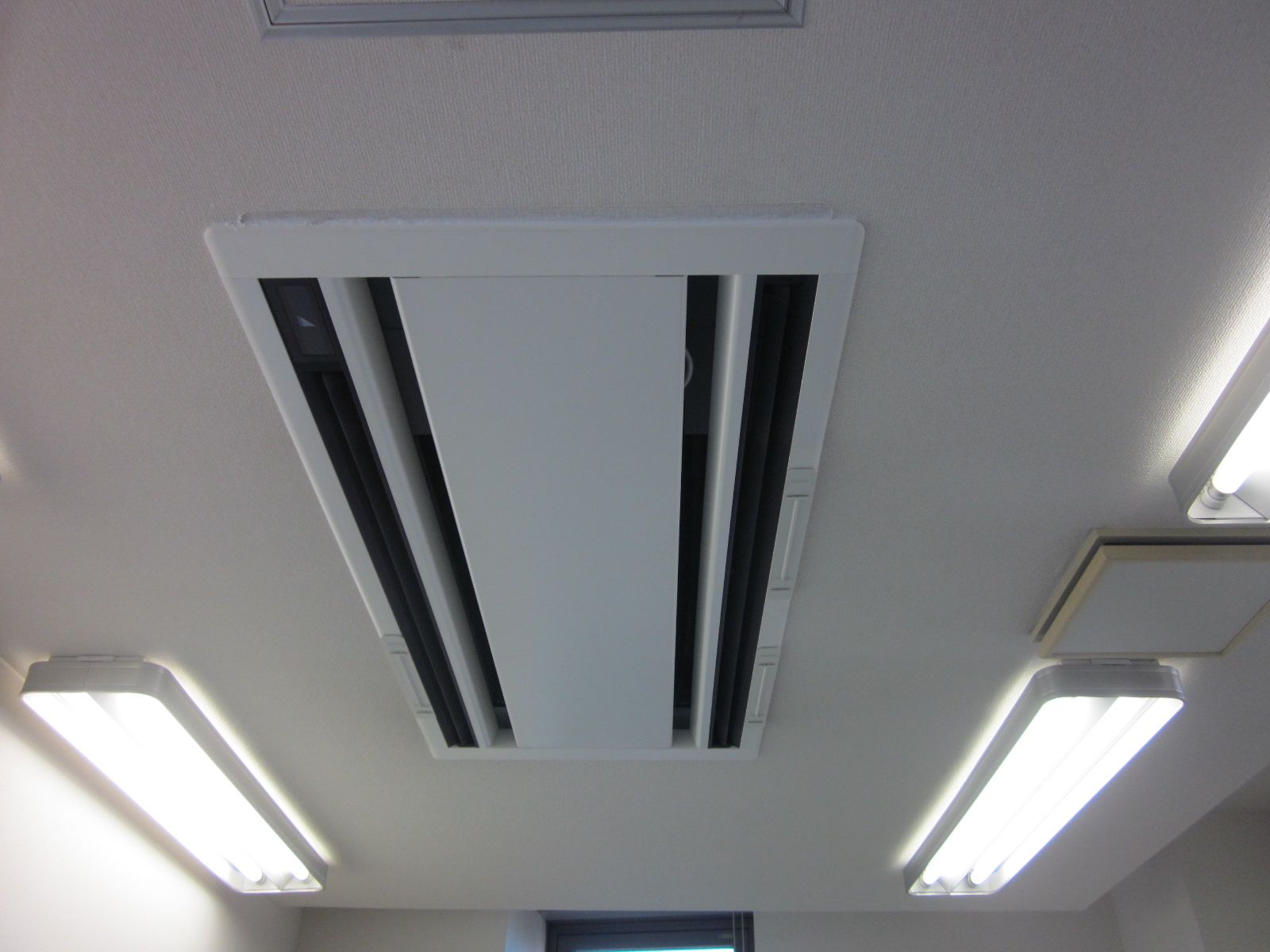空調機器