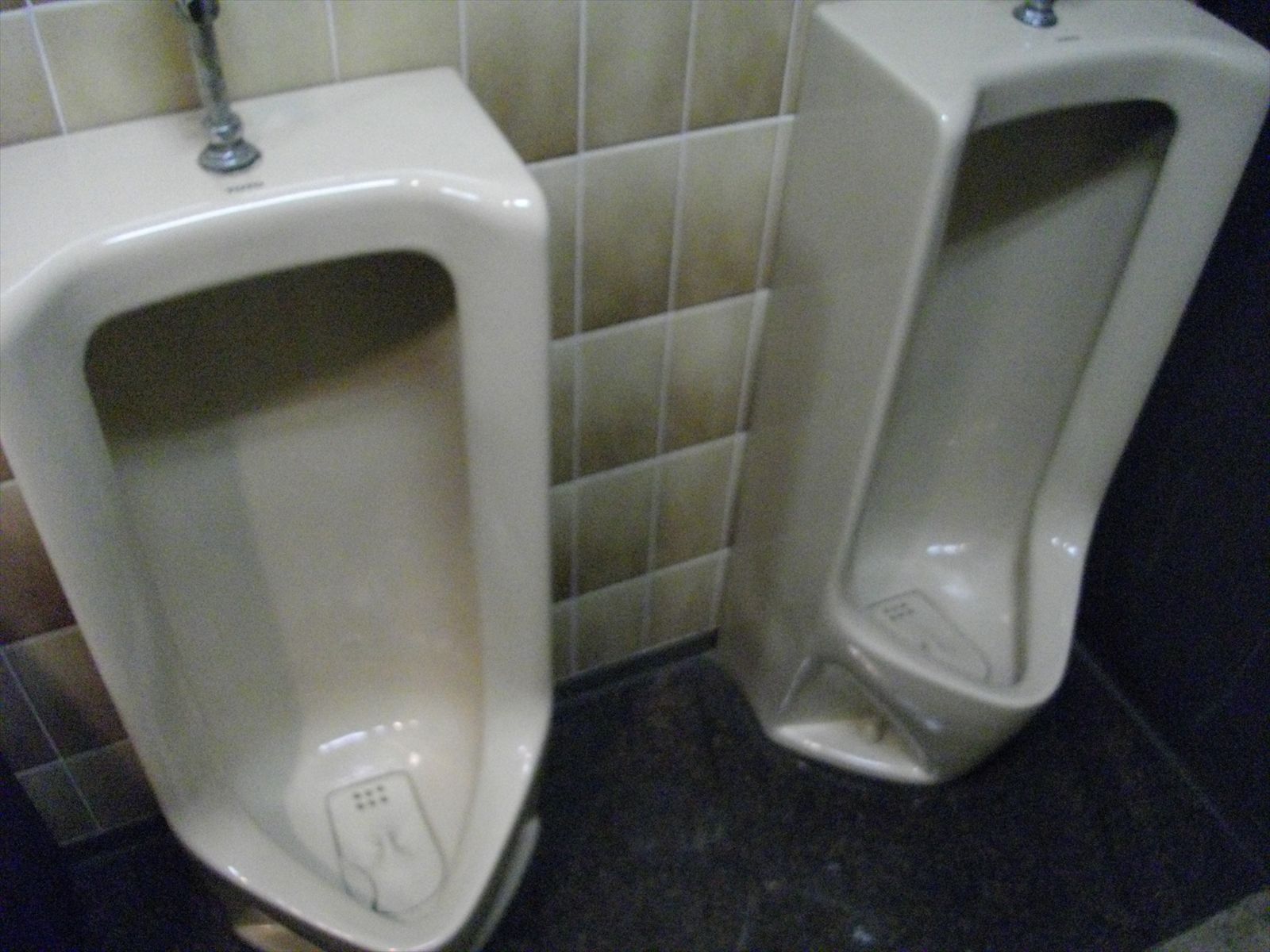 男性用トイレ