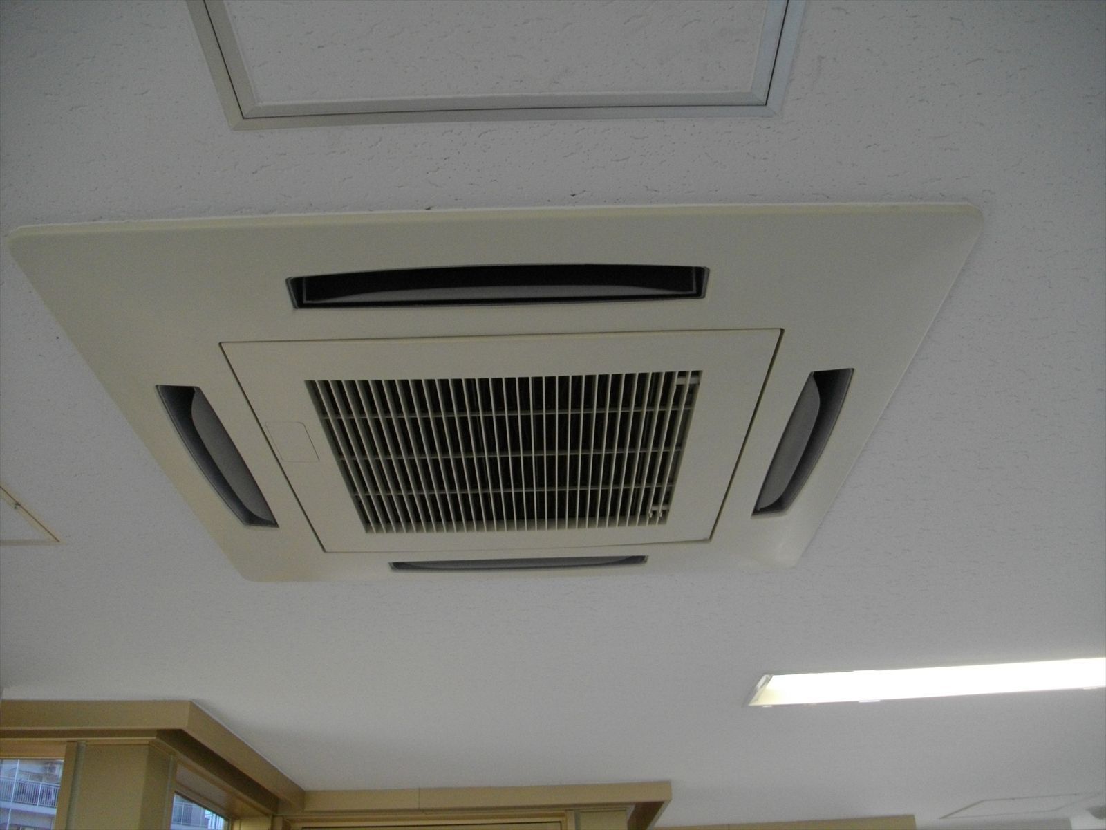 空調