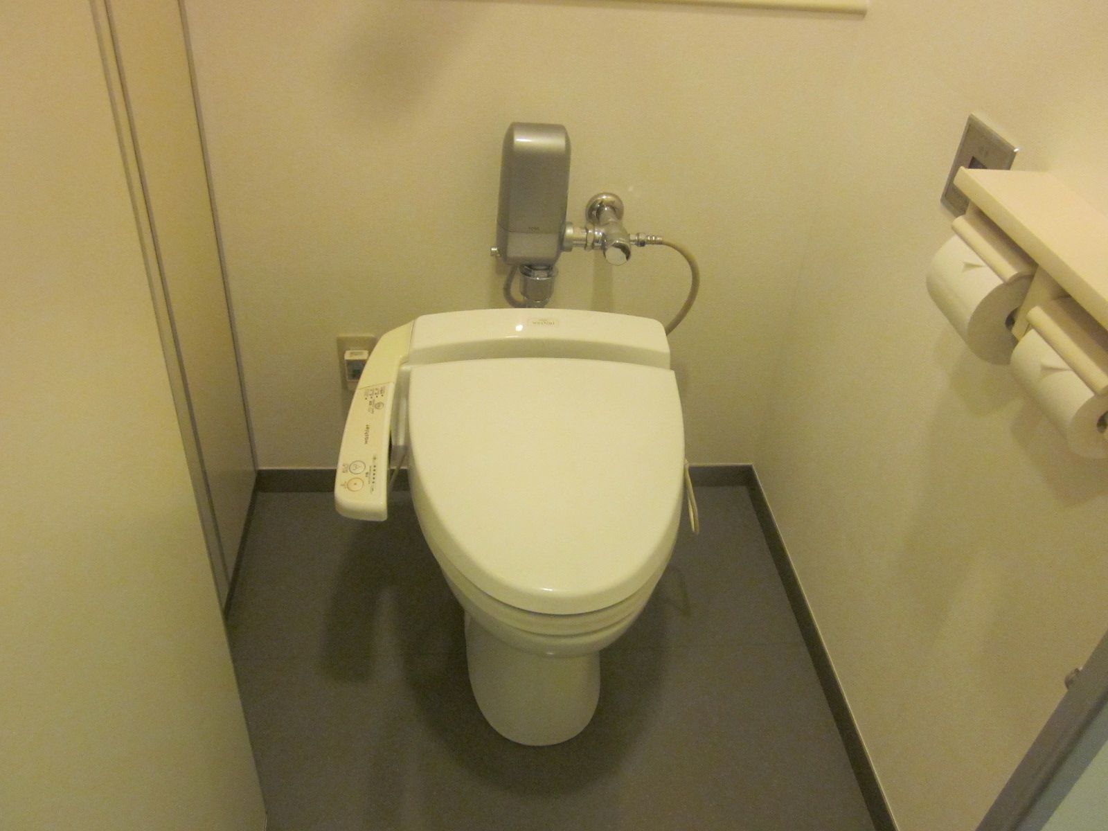 トイレ個室