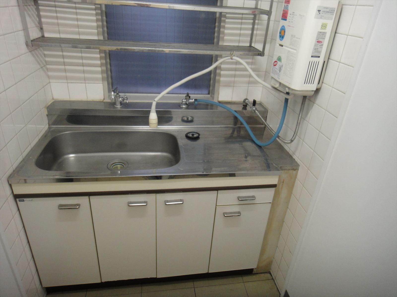 コンパクトな給湯エリア