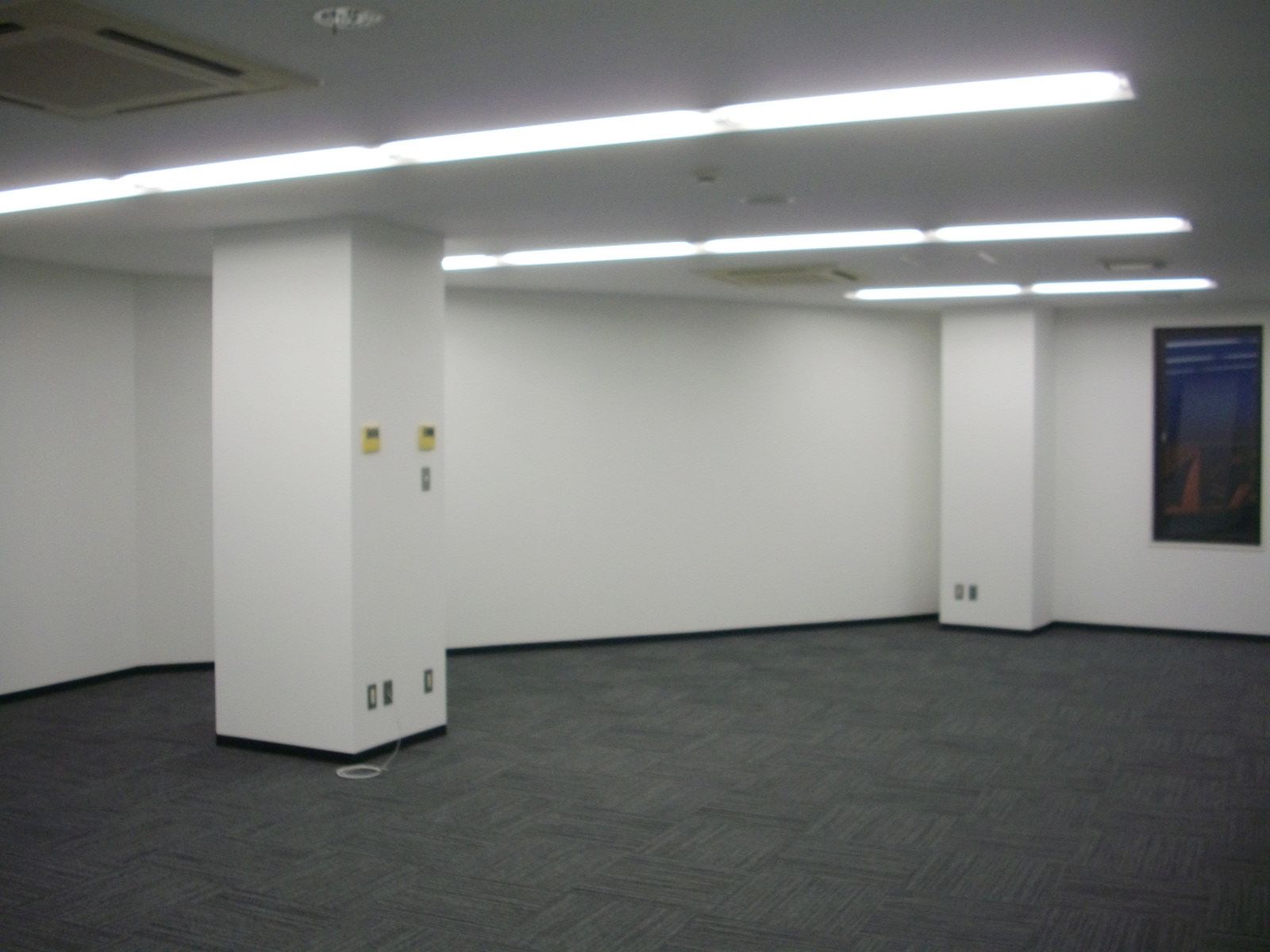 オフィス室内参考画像