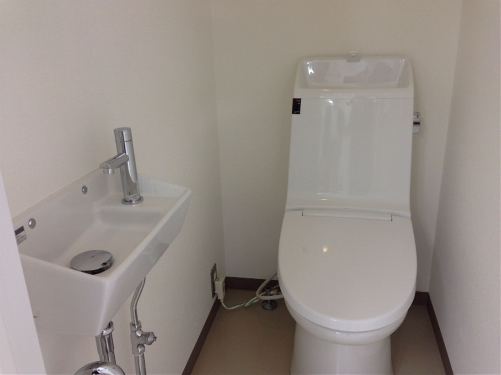 トイレ個室