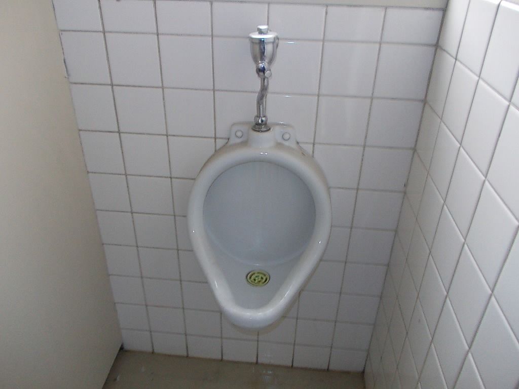男性用トイレ