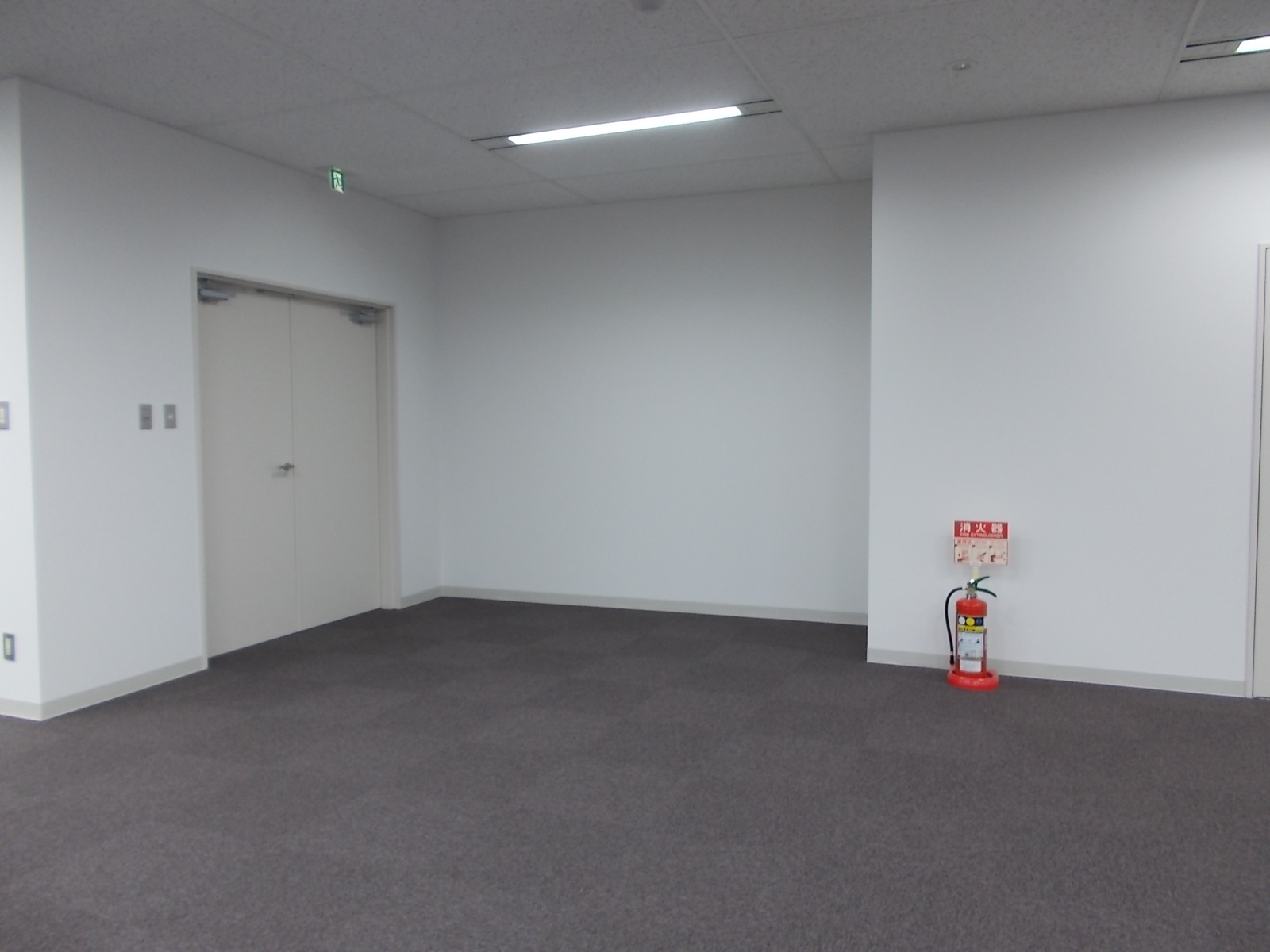 部屋隅
