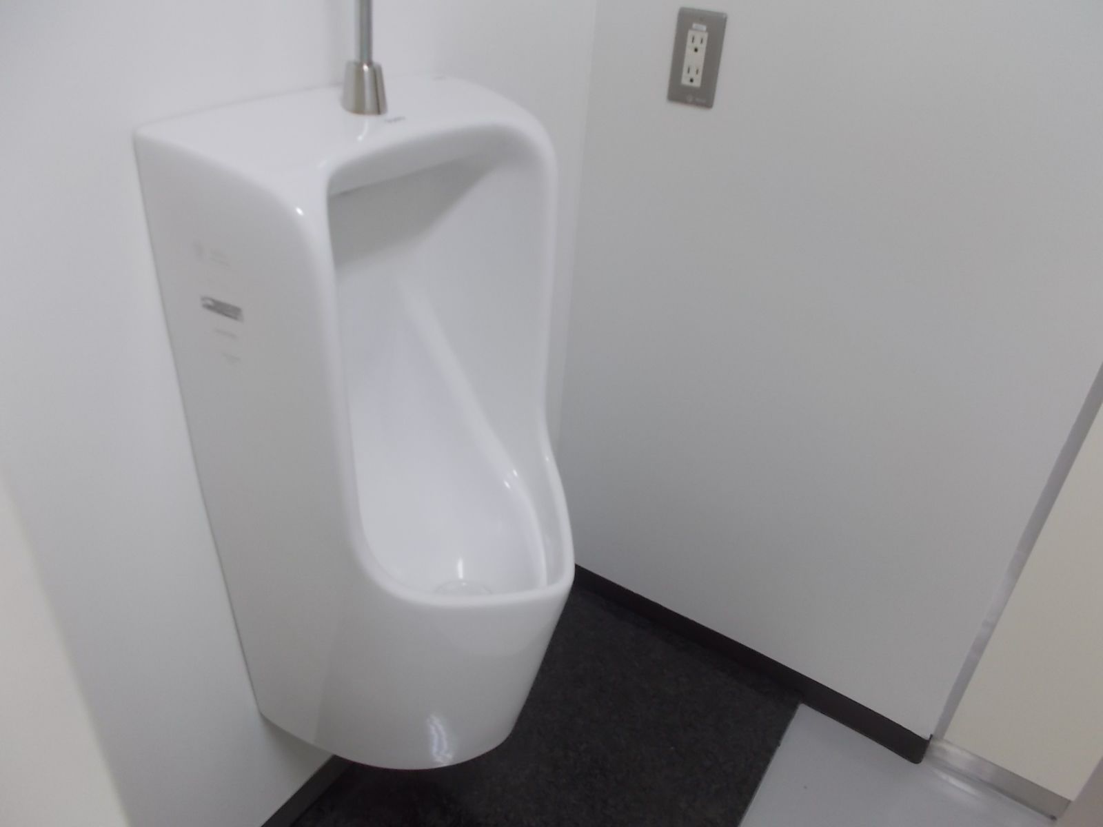 男性用トイレ