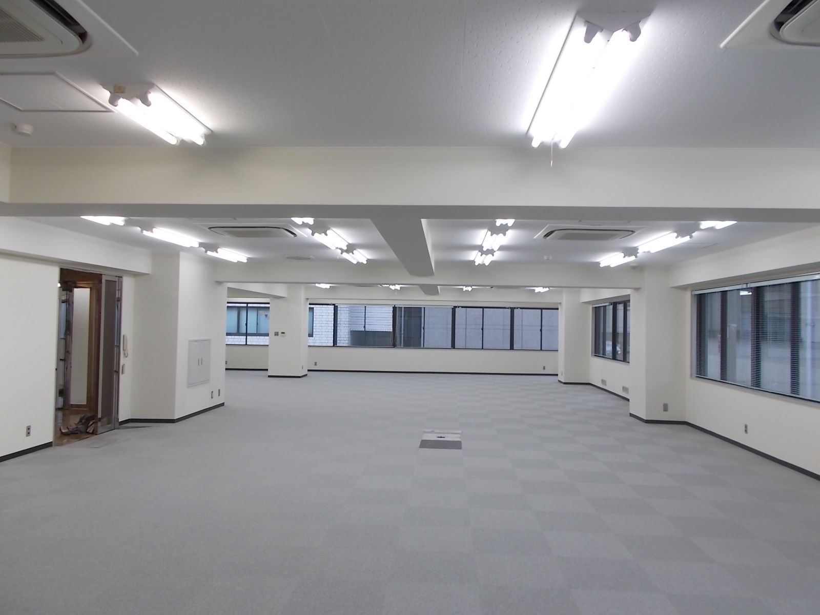京橋第7長岡ビル貸室内