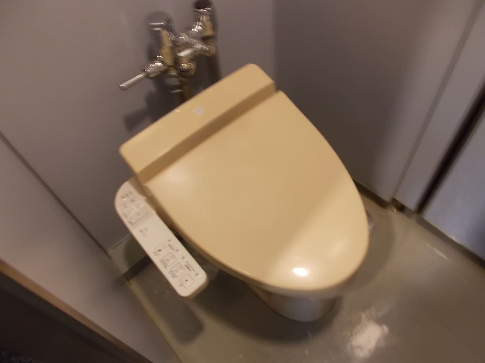 ウォシュレット付トイレ