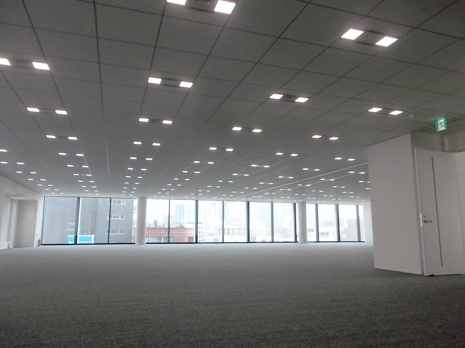 オフィス室内参考画像