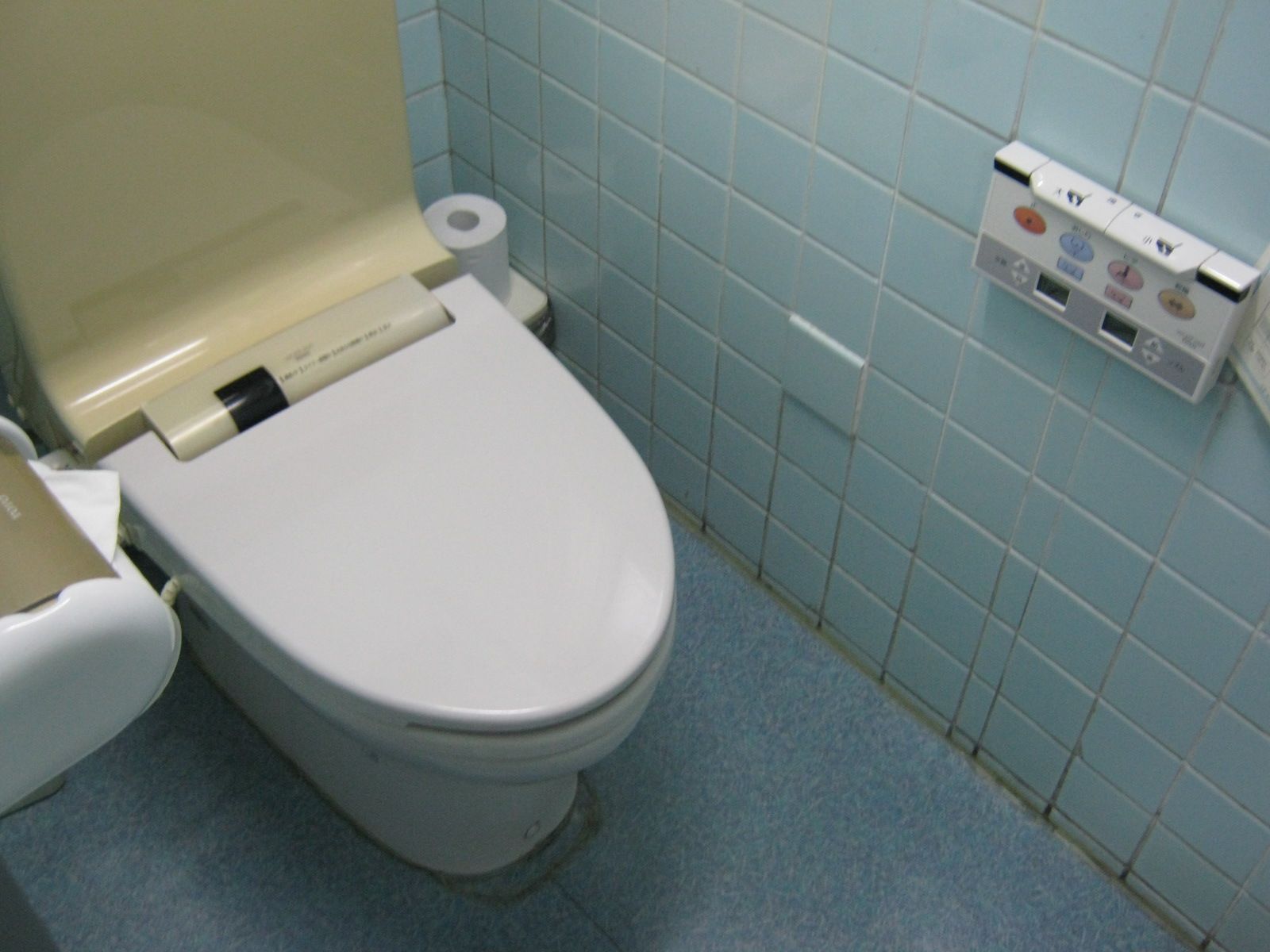 トイレ個室