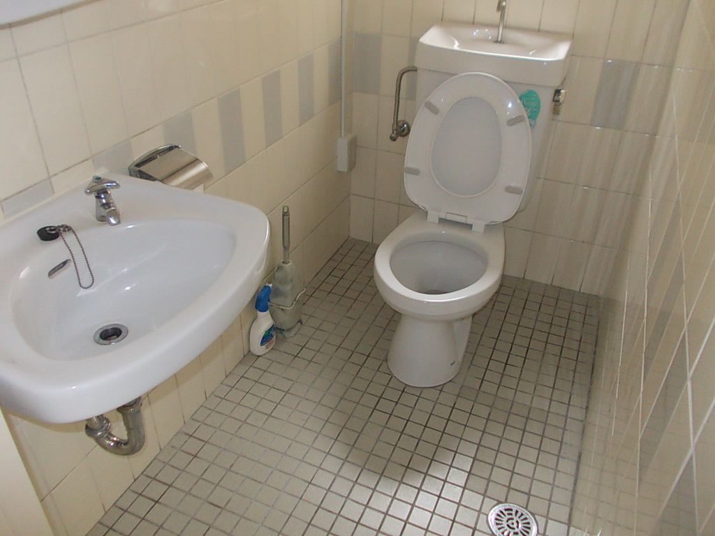 トイレ個室