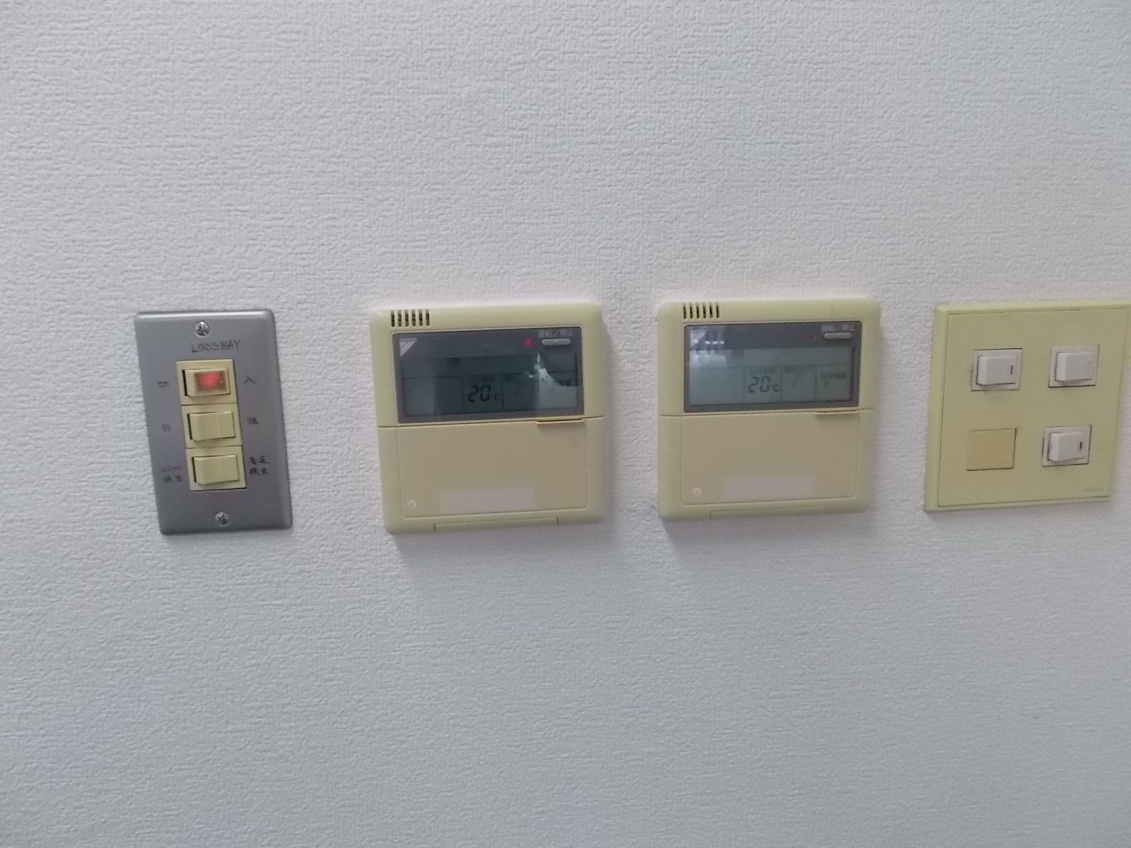 スイッチ各種