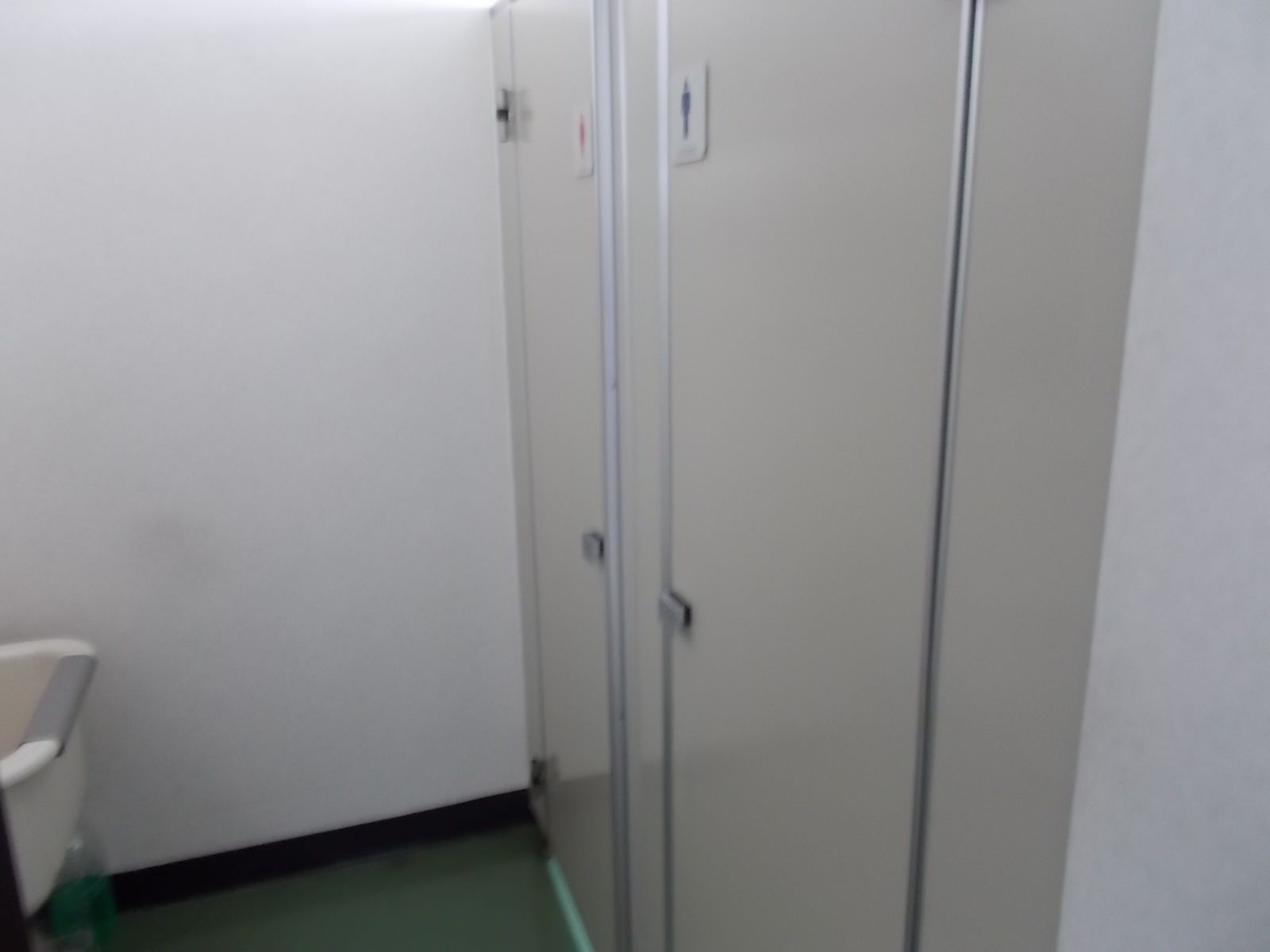 トイレ個室