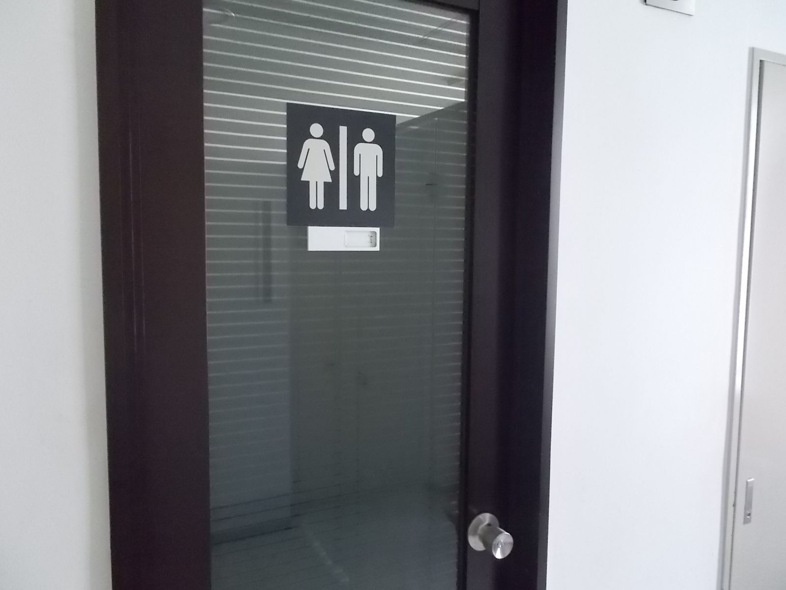 男女別トイレ