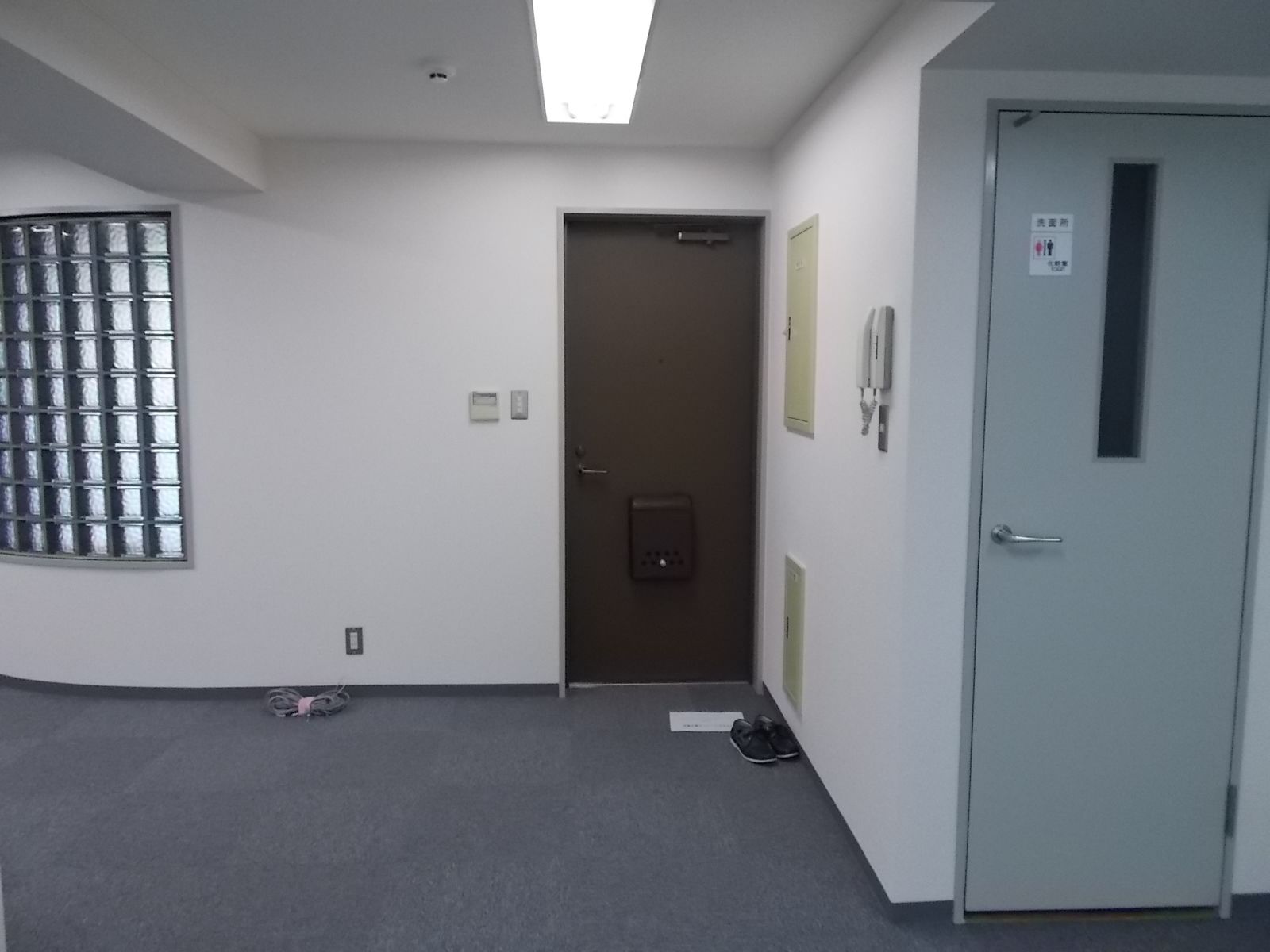貸室出入り口前の様子