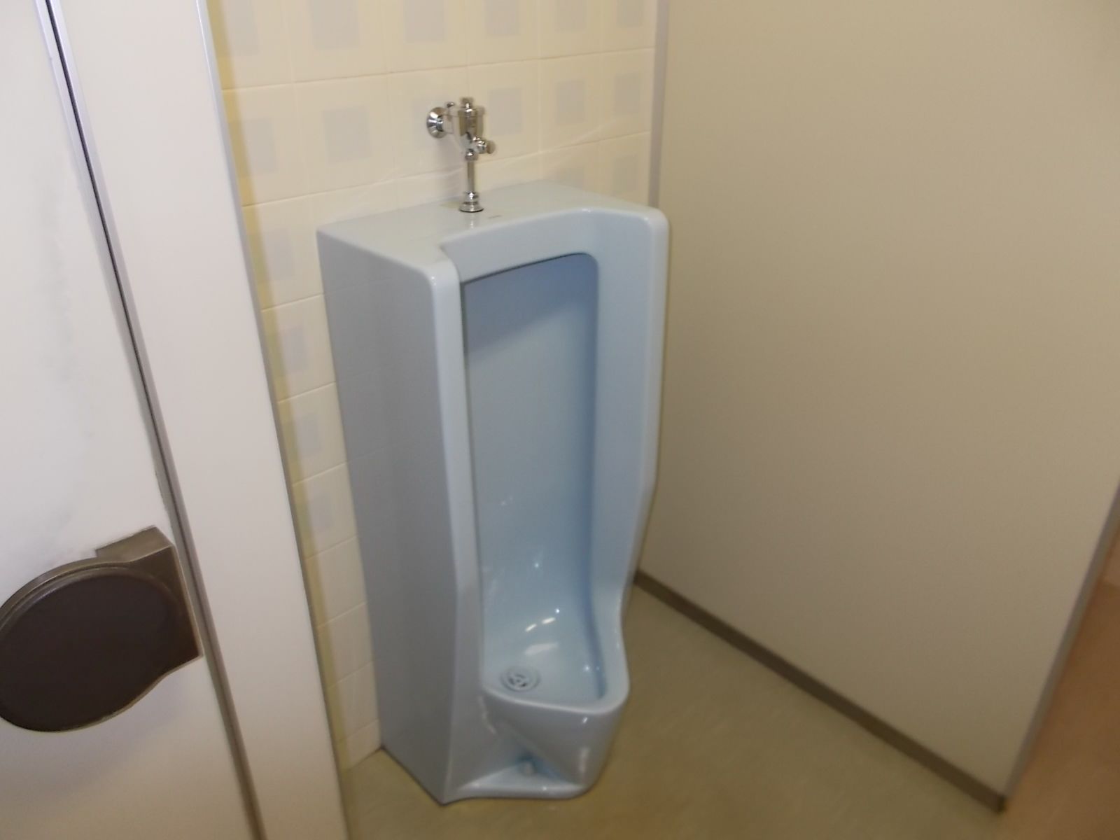 男性用トイレ