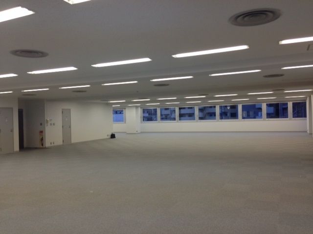 オフィス室内参考画像