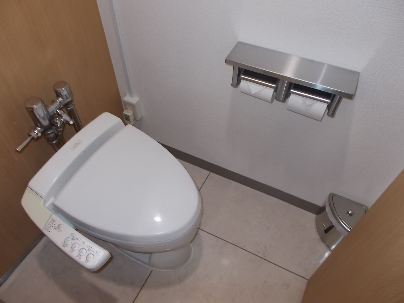 女性用トイレ