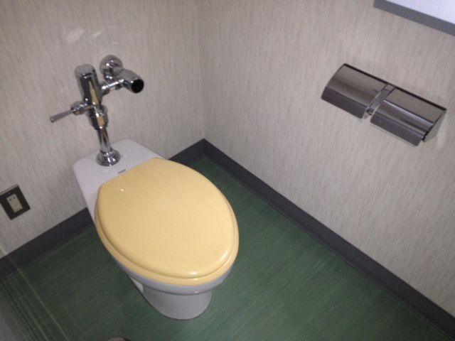 トイレ個室