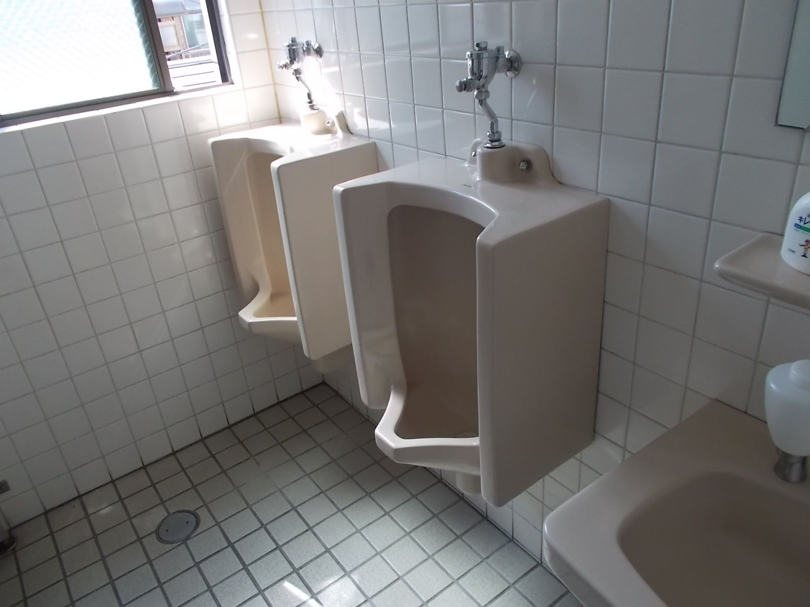 男性用トイレ
