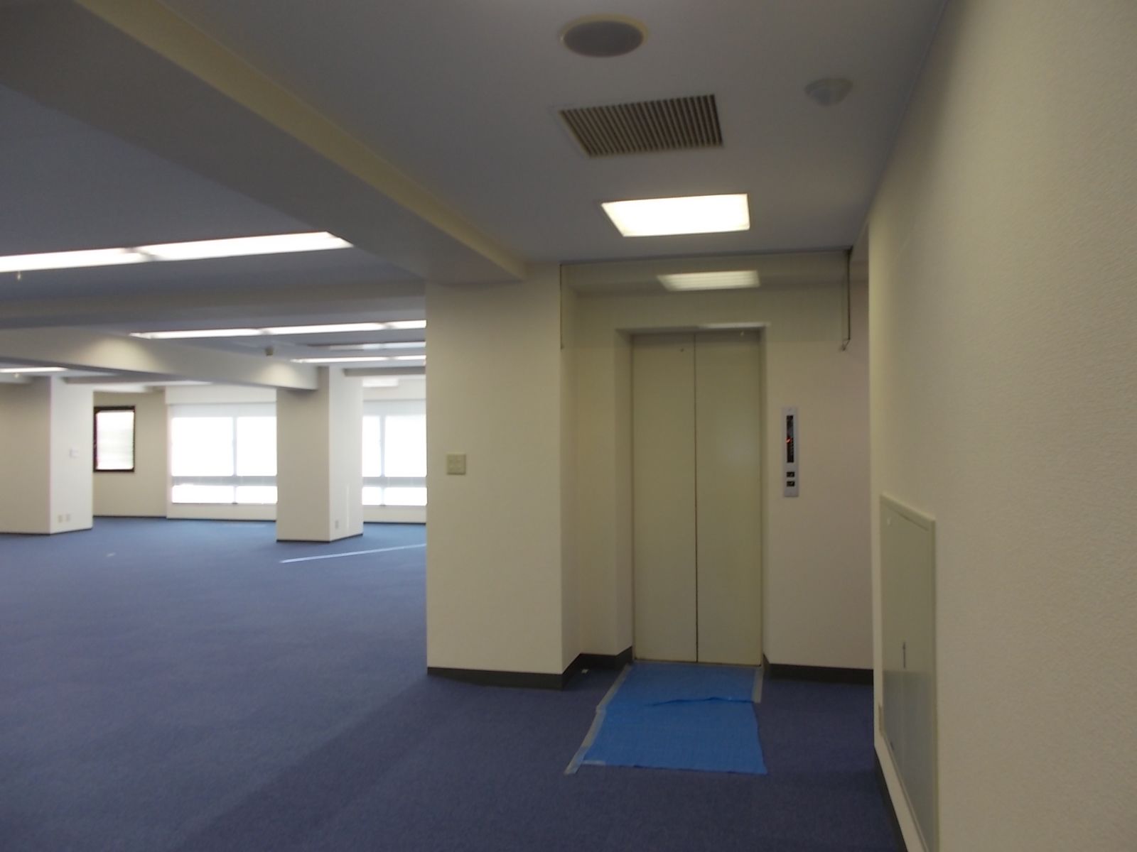 エレベーター